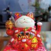 Mèo Thần Tài Khai Trương 22cm Bát Phương Lai Tài Đỏ