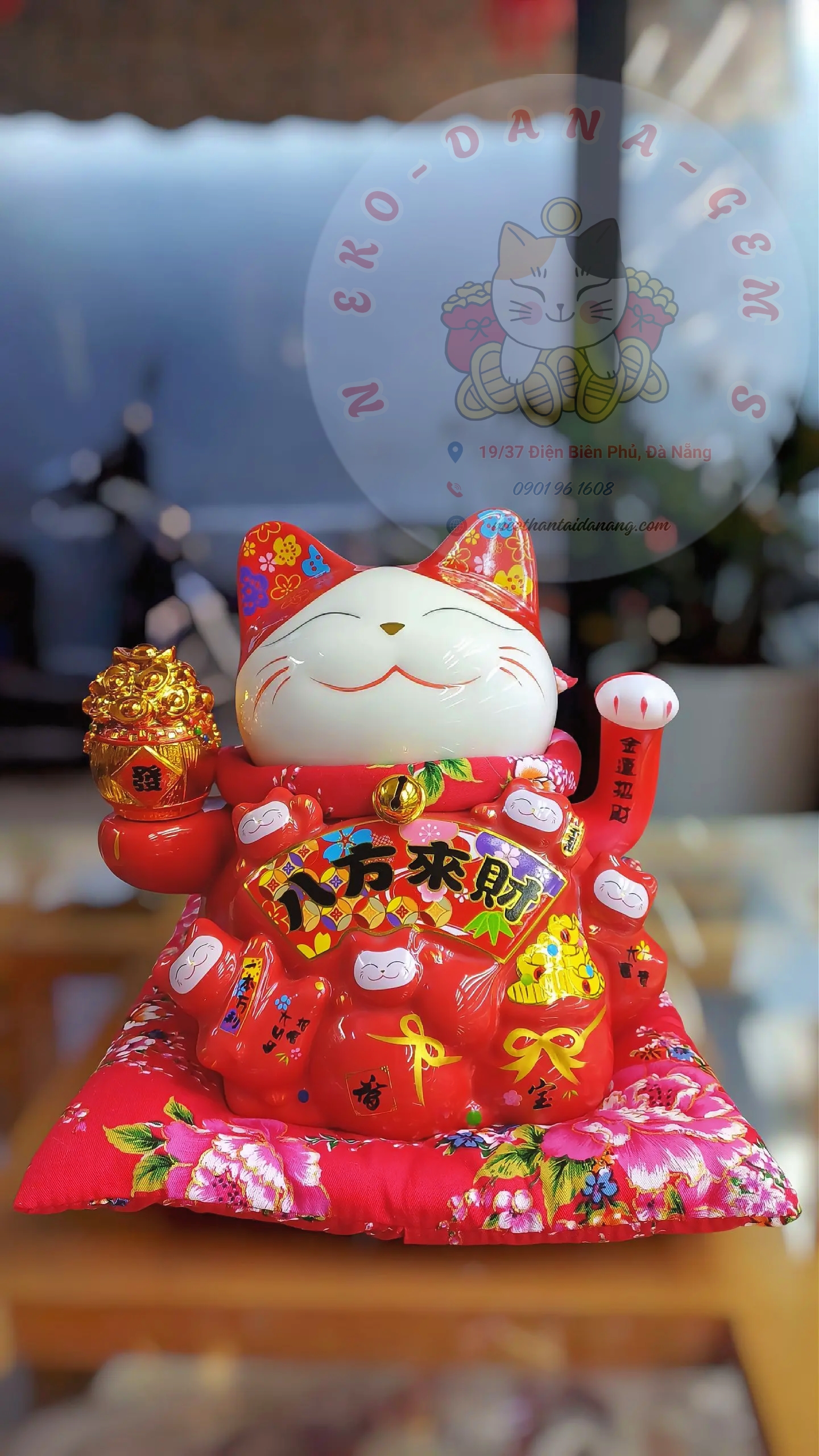 Mèo Thần Tài Khai Trương 22cm Bát Phương Lai Tài Đỏ