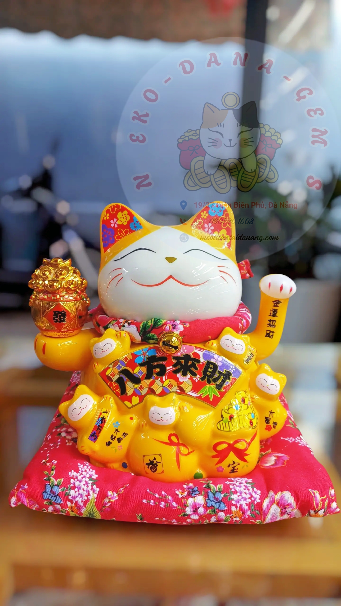 Mèo Thần Tài Khai Trương 22cm Bát Phương Lai Tài vàng